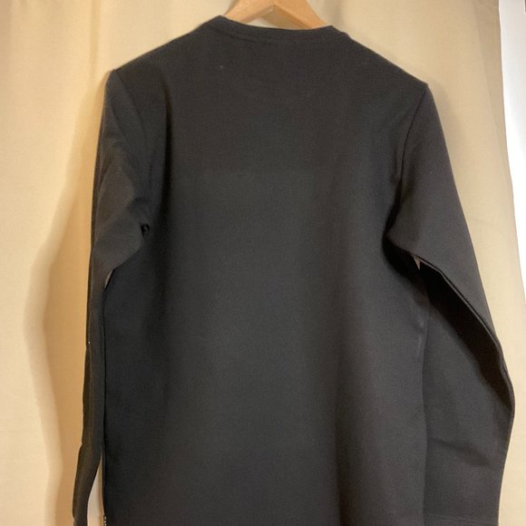 Black tunic shirt with curved hem - Picture 3 of 3